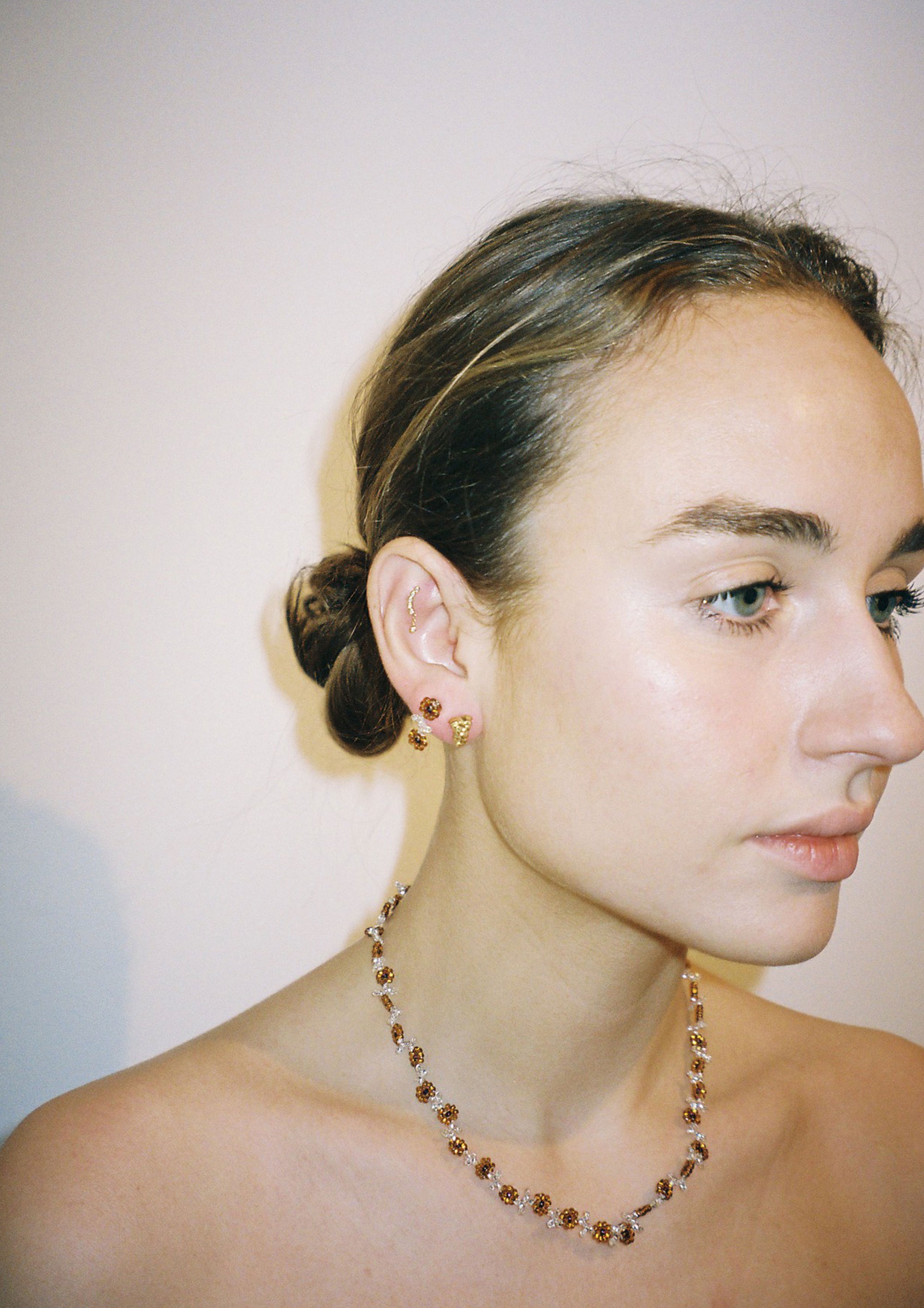 Brown Flower Ear Stick