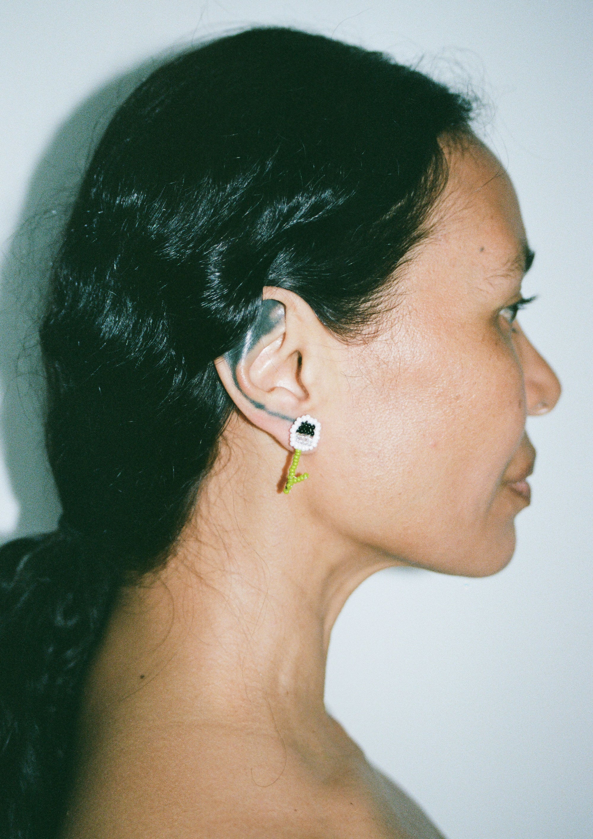 Green Flor Ear Stick