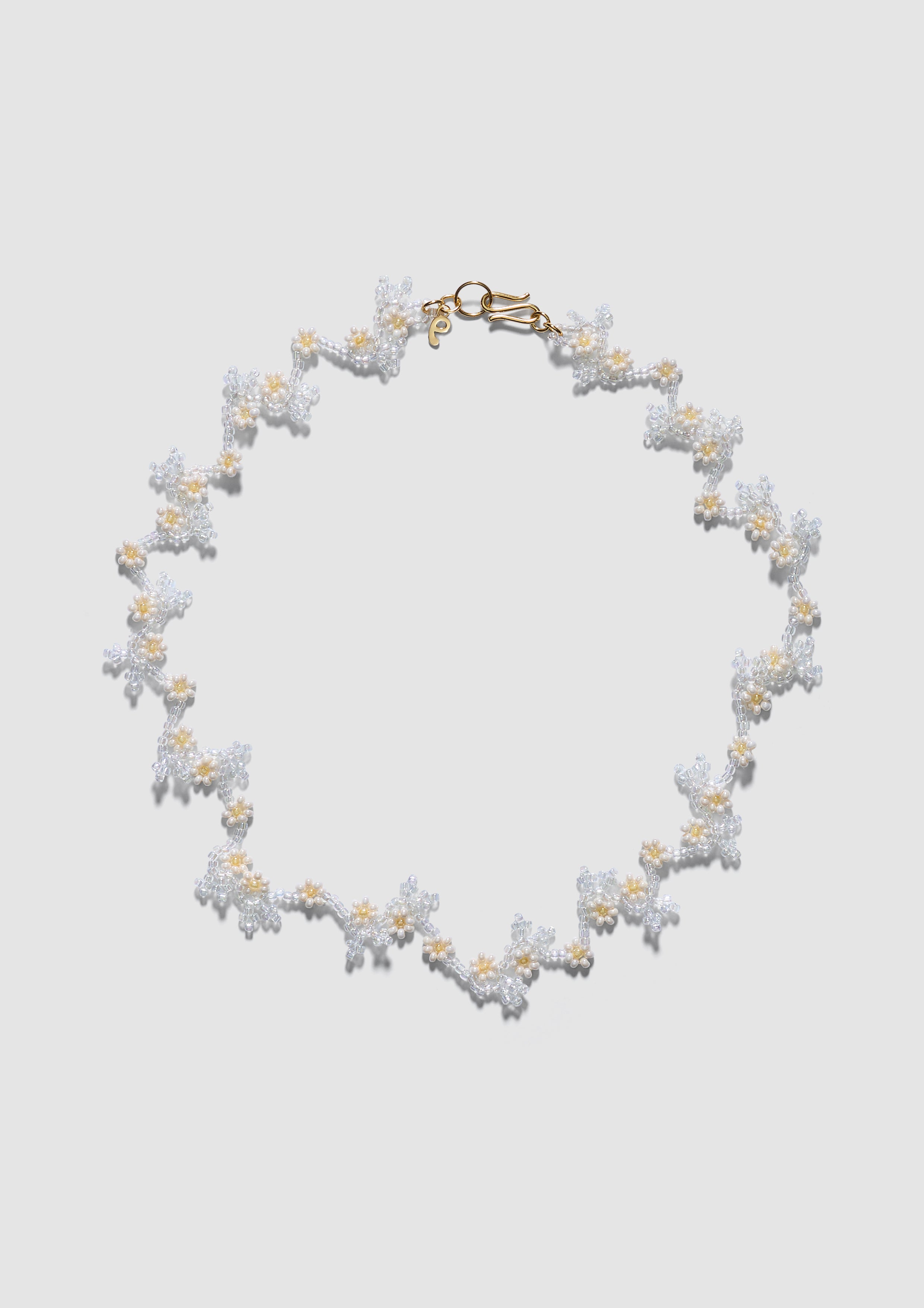 White Flor Necklace