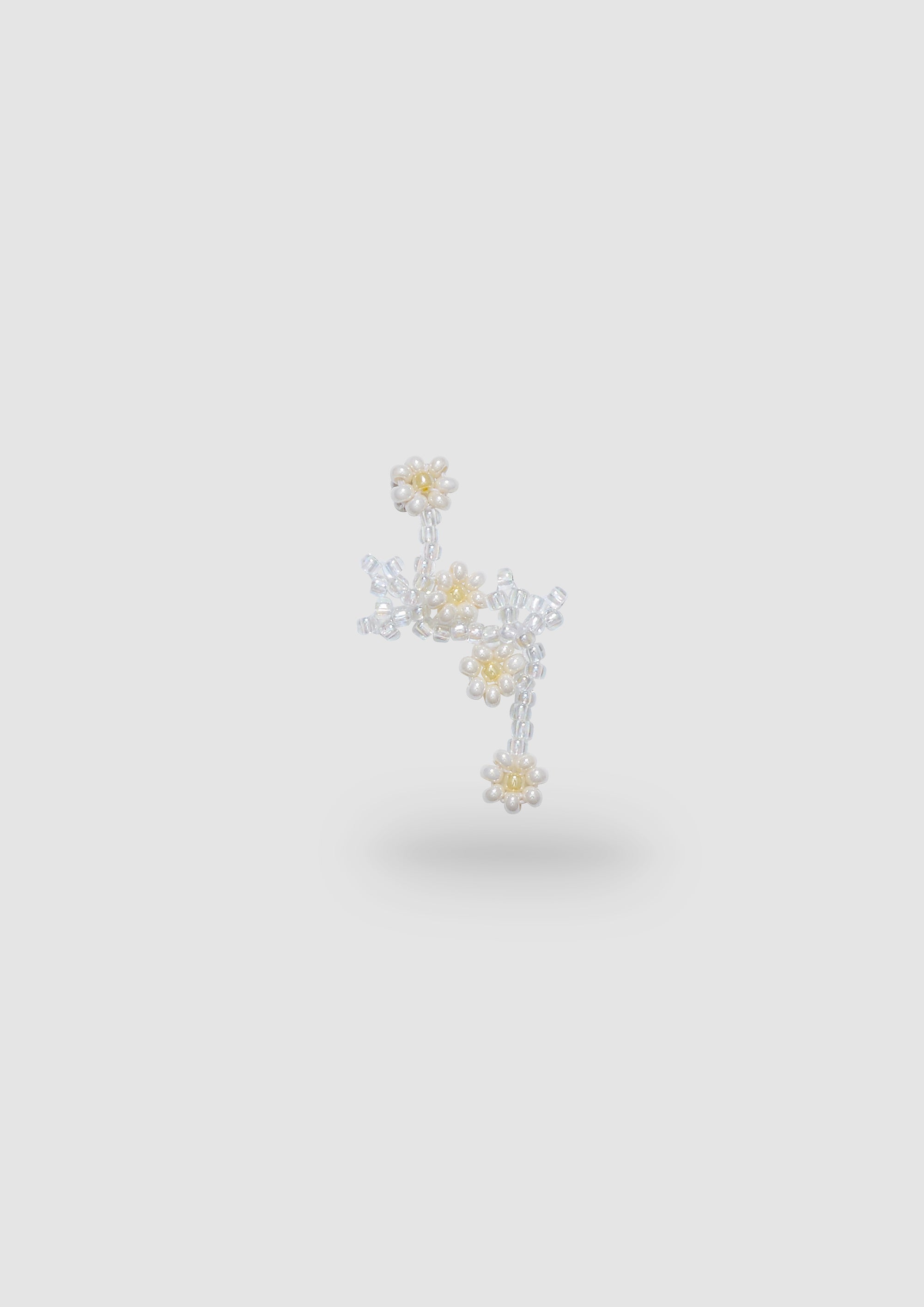 White Flor Ear Sticks