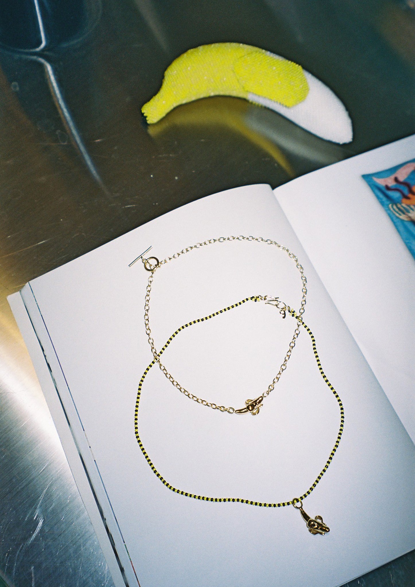 Solid Banana Chain Necklace