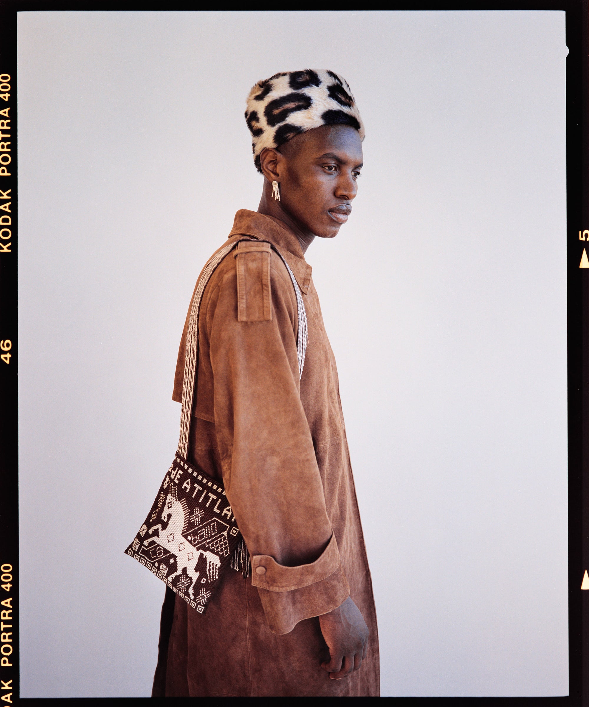 De Atitlan Shoulder Bag