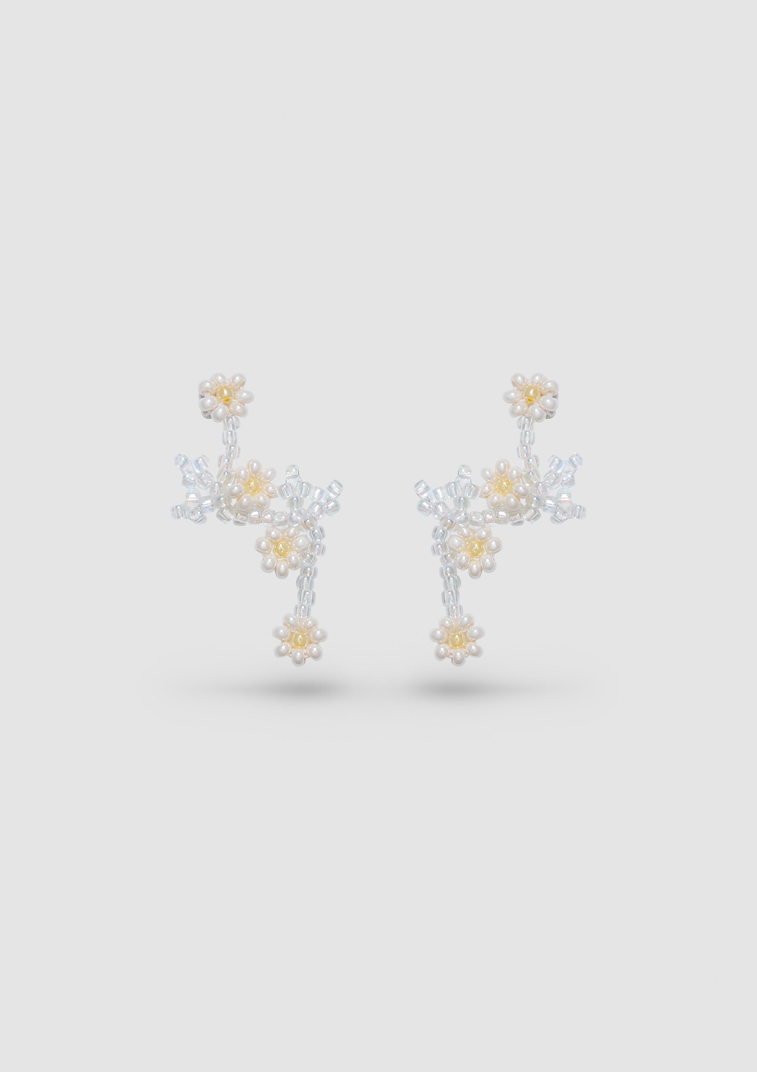 White Flor Ear Sticks
